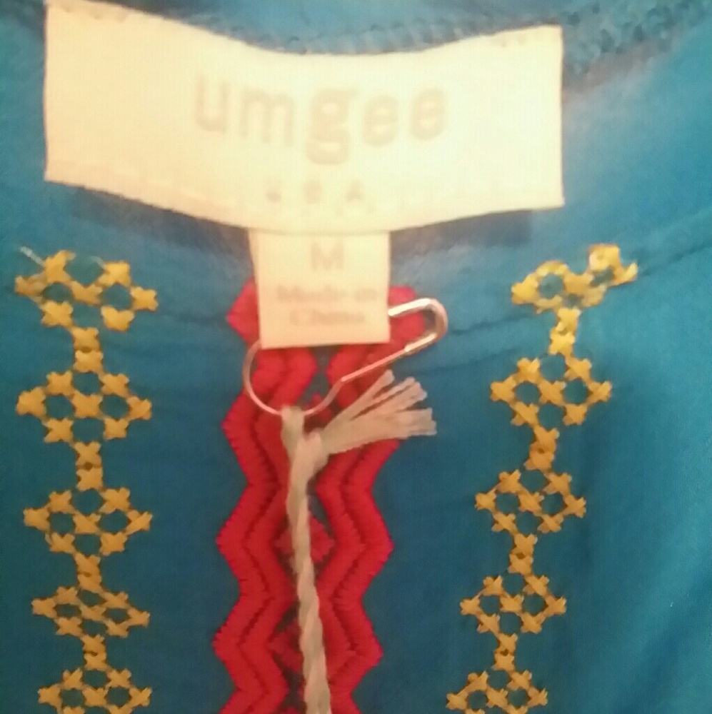 BOHO turquoise Embroidered bell sleeve dress NWT - Picture 7 of 7